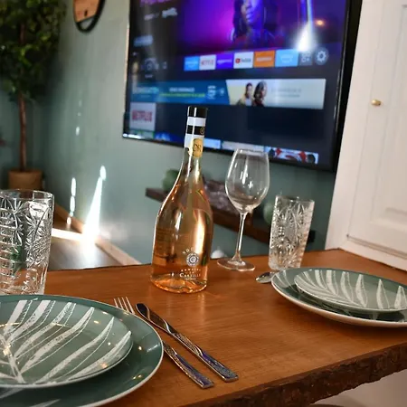Apartment Le Patio H24,cosy,port,plage,wifi,netflix *