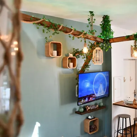 Le Patio H24,cosy,port,plage,wifi,netflix