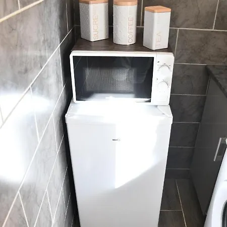 Le Patio H24,cosy,port,plage,wifi,netflix La Seyne-sur-Mer