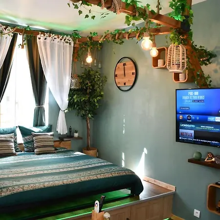 Le Patio H24,cosy,port,plage,wifi,netflix *